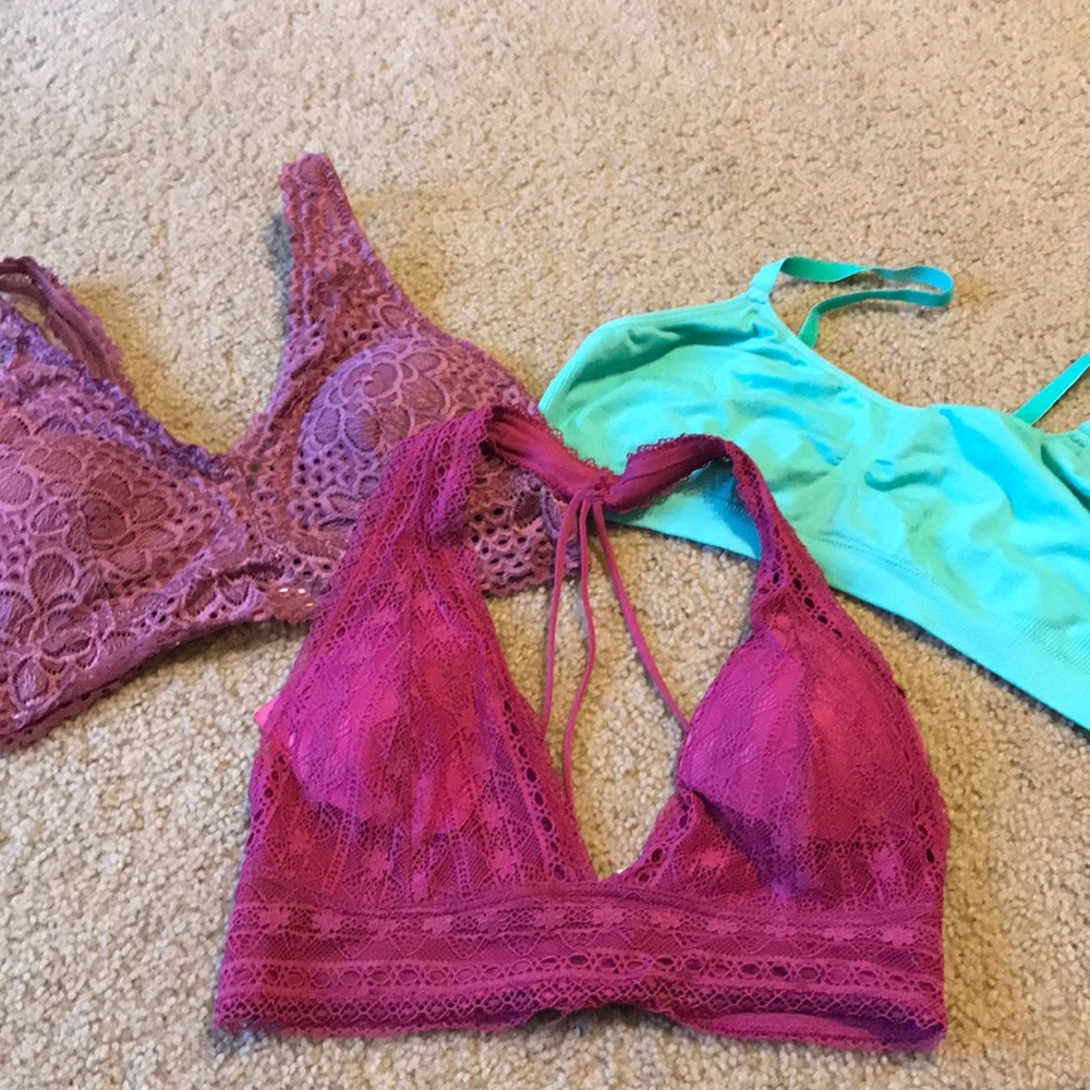 Bundle of bras